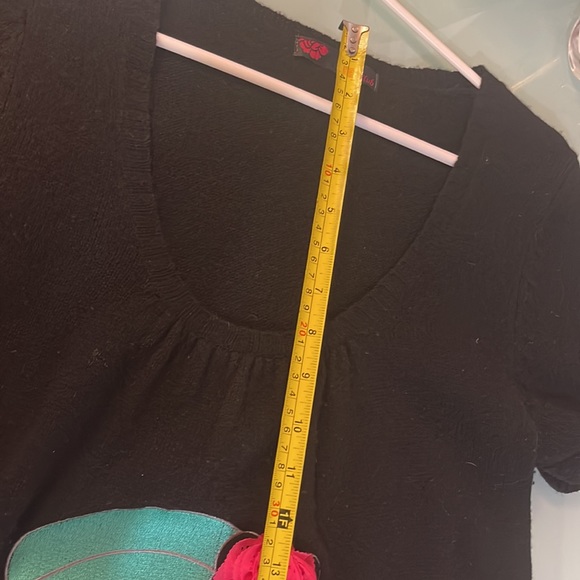 Vintage Winter Short Sleeves Dress for Ladies. - Picture 3 of 7